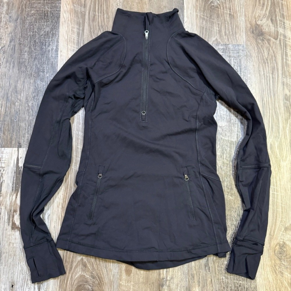 Lululemon Race With Grace 1/2 Zip Women Size 8 Black‎ Running Yoga Workout Top